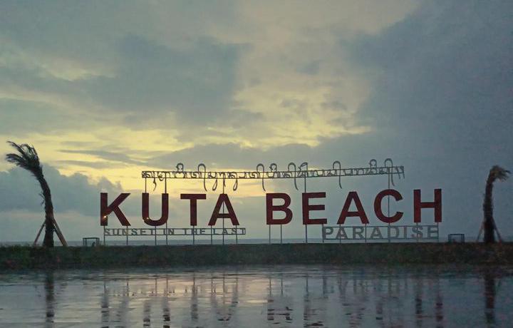 Pantai Kuta